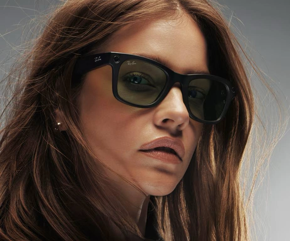 Умные очки Ray-Ban Meta Wayfarer Clear to Graphite Green Transitions Standart в Узбекистане