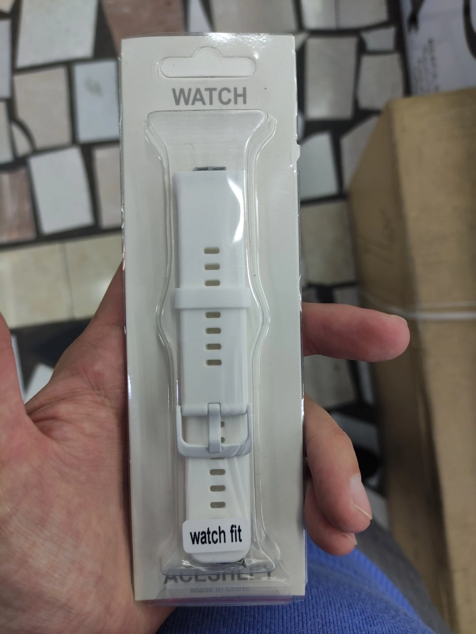 HUAWEI Watch Fit va Watch Fit New uchun silikon tasmachasi (Black, Yellow, White, Pink) rasm bilan