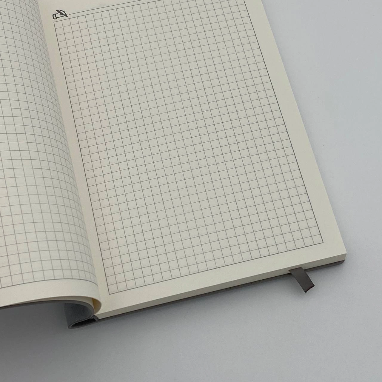 Dicai 163-25 ruchkali Katak bloknotlari, kulrang, dona (A5) O'zbekistonda