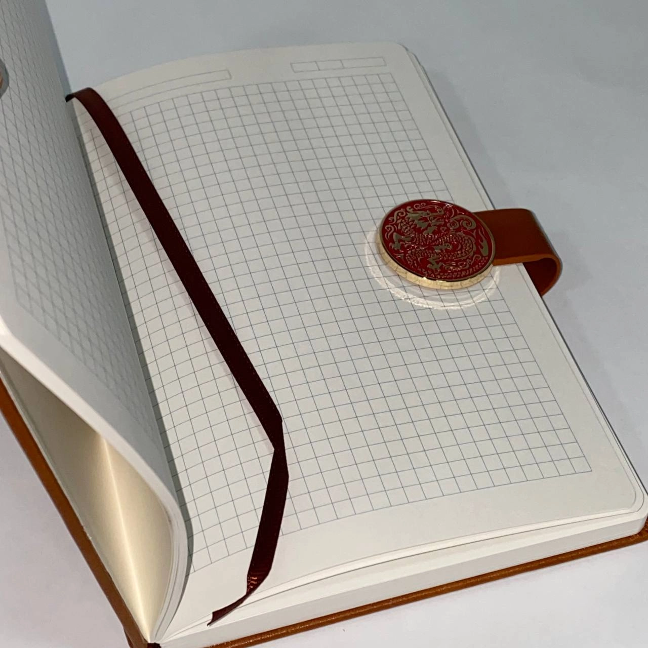 HR-65-25 jigarrang magnitli bloknoti (100 varaq) arzon