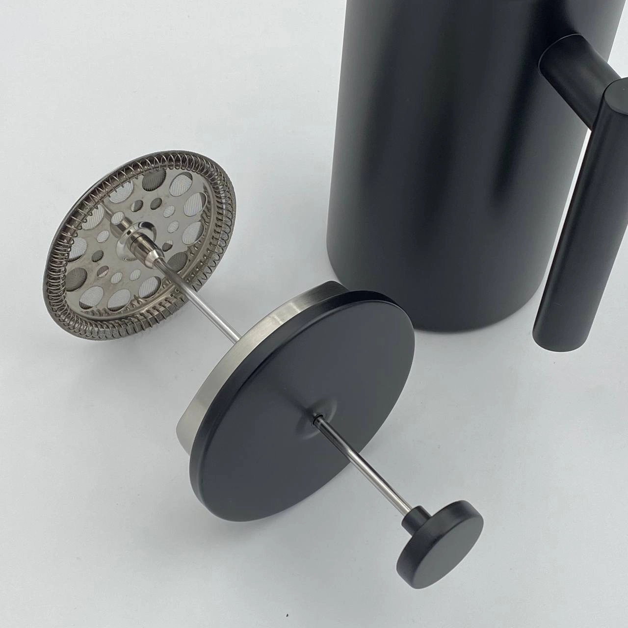 Royal home tableware & more 2001 Kofe va choy uchun pressli choynak 1L (qora) O'zbekistonda