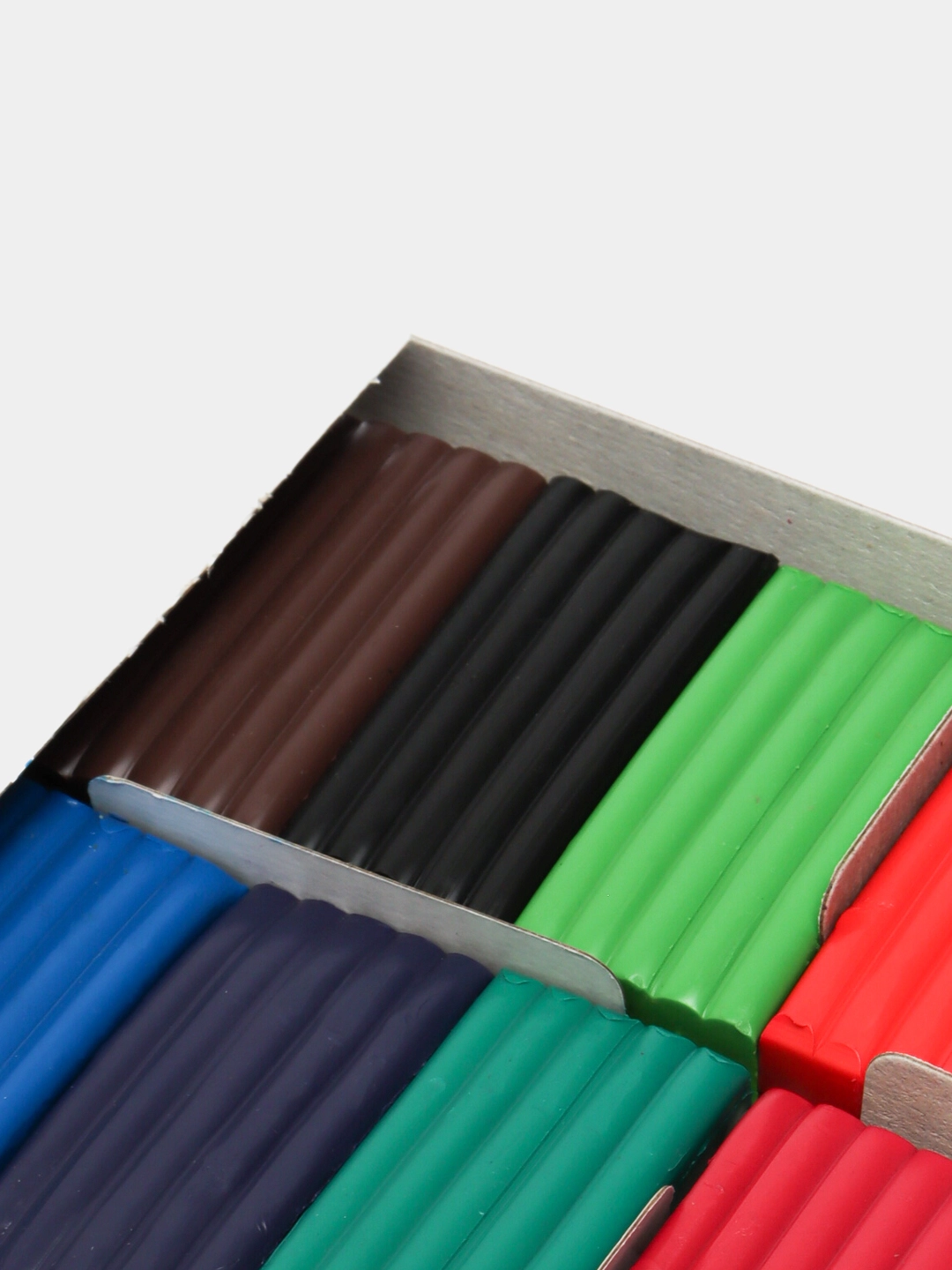 Plastilin Disney "Тачки" 12 rangli 15 g dan, Yevropodves bilan. bo'lib to'lash