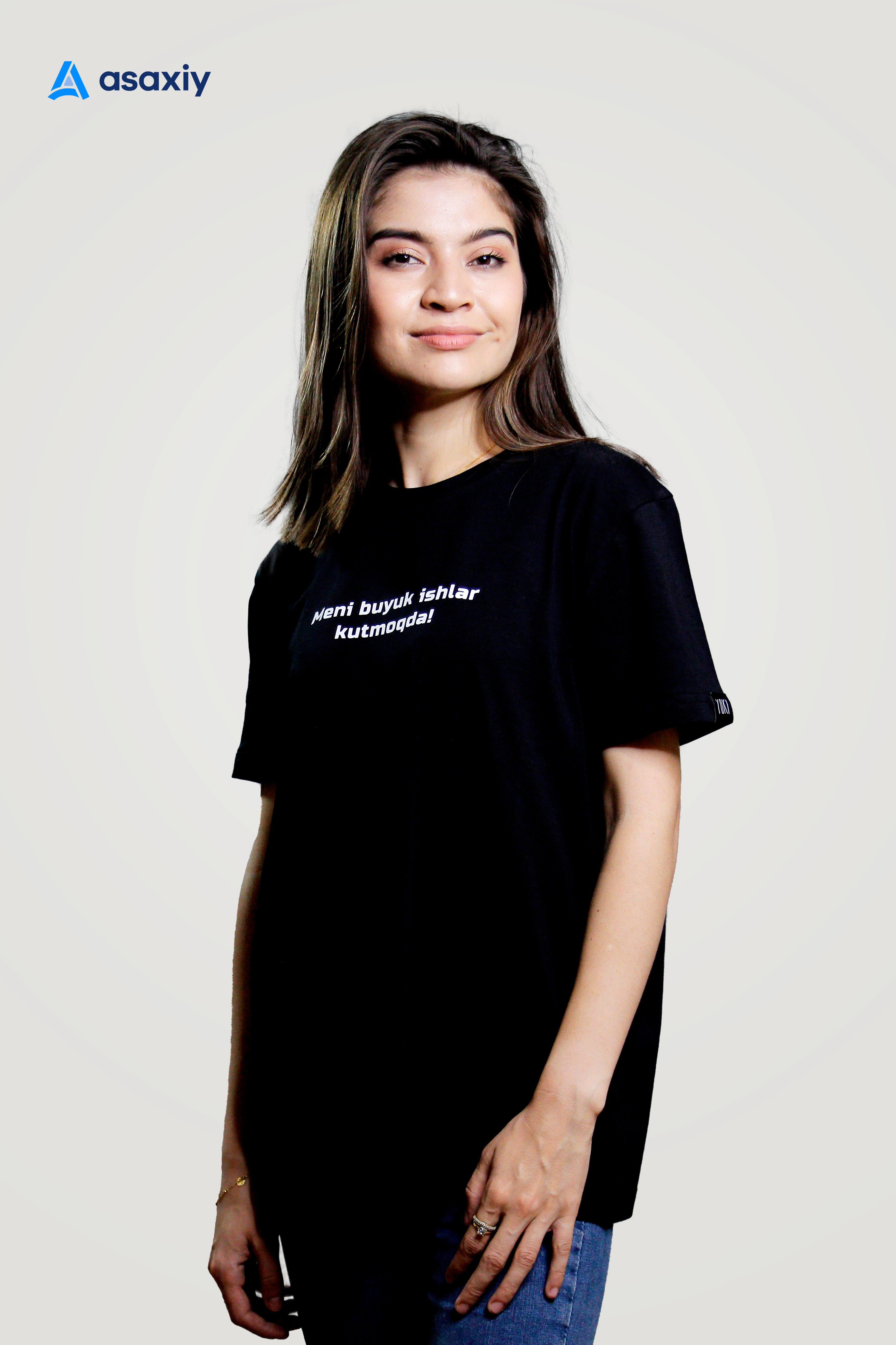 YOKI "Meni buyuk ishlar kutmoqda!" Black futbolkasi O'zbekistonda