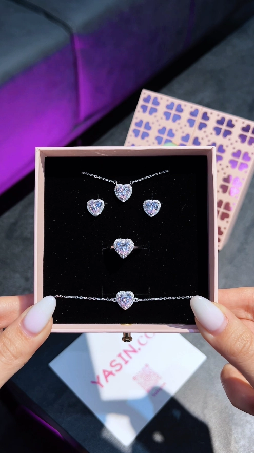 Коллекция украшений  Crystal heart купить