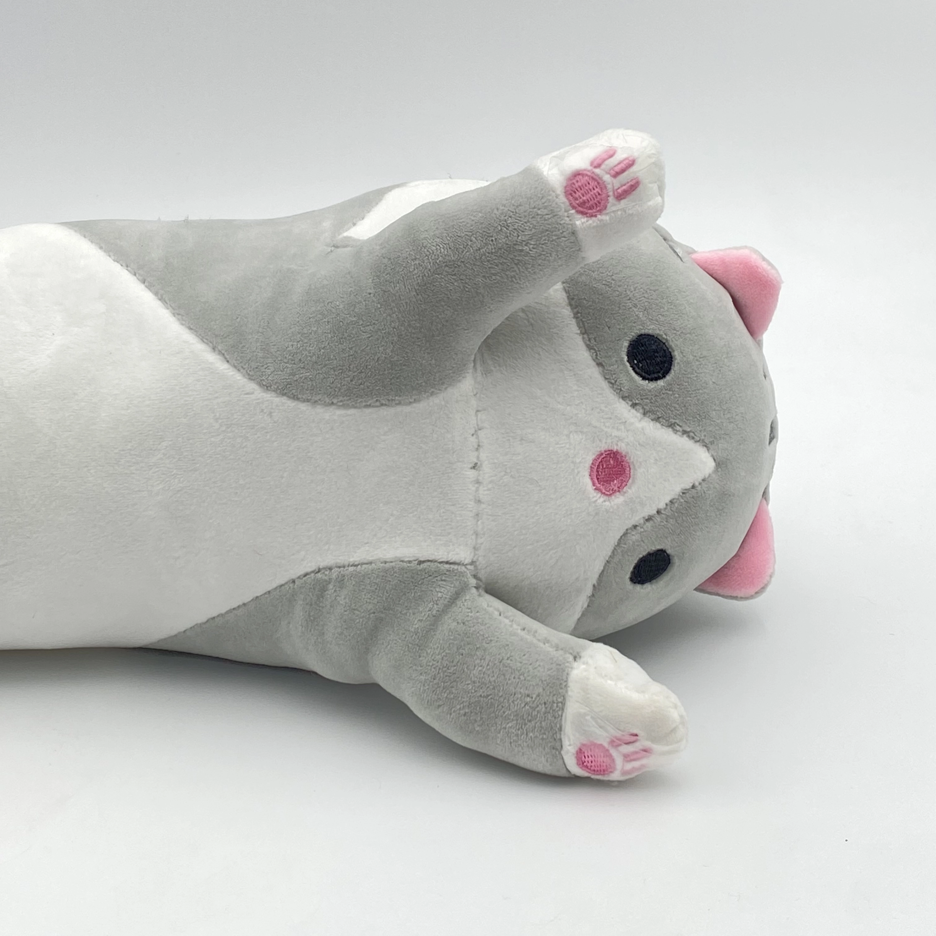 "Mushuk Baton" kulrang 50 sm yumshoq o'yinchoq O'zbekistonda