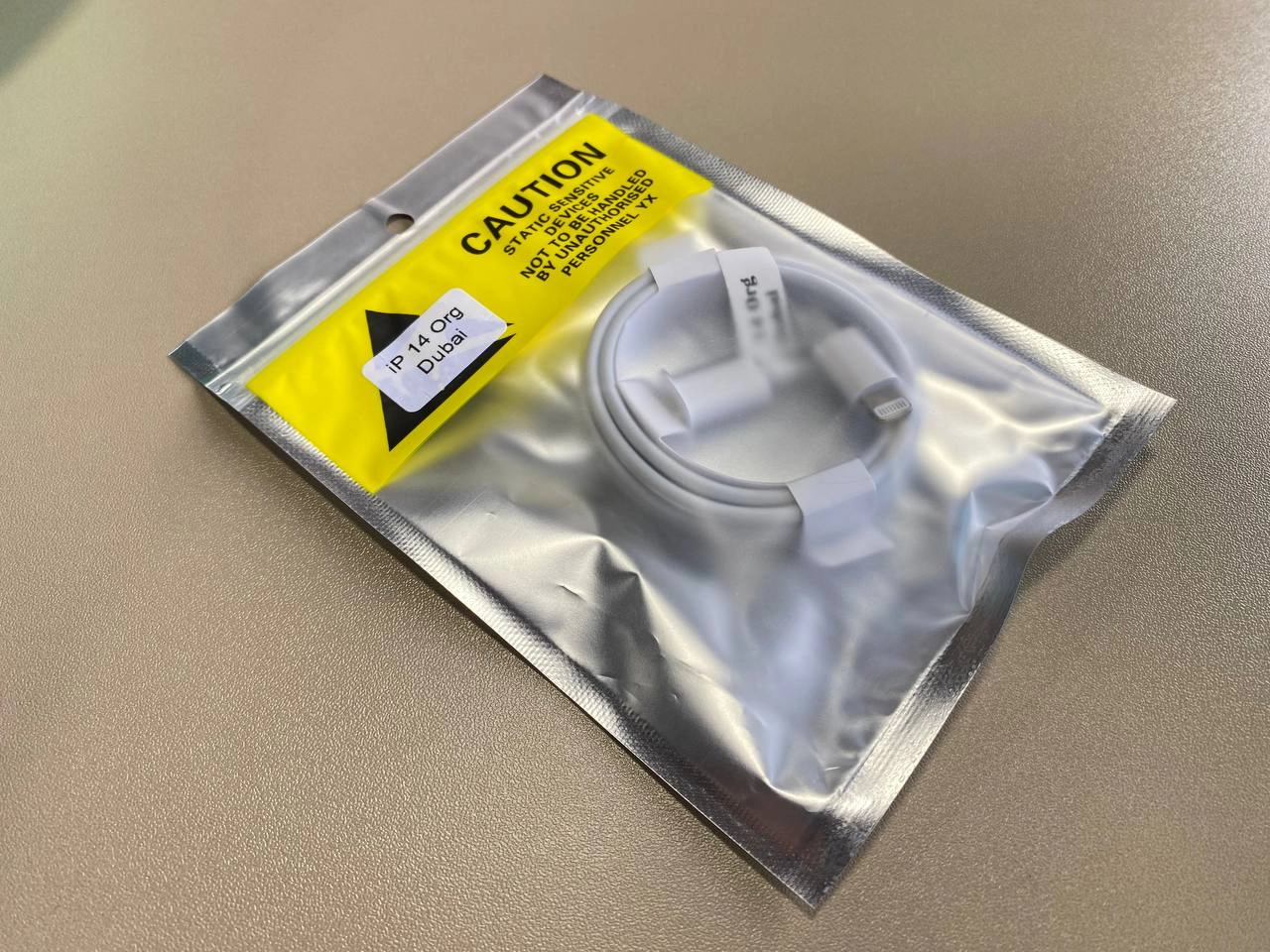 Кабель Apple Lightning to USB-C 20W (Original/M) 1м White онлайн