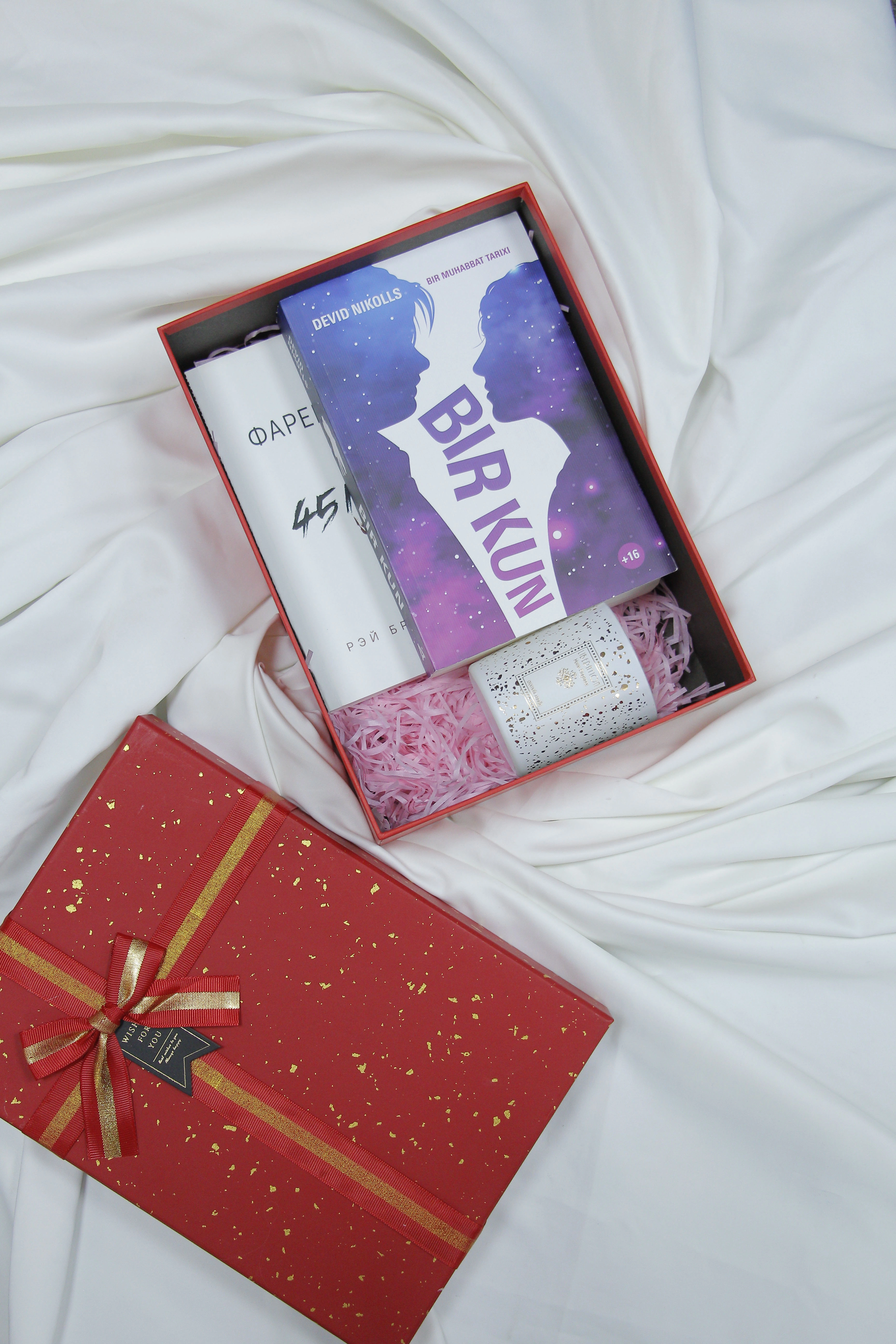 Совға учун тўплам. Ажойиб нарх ва етказиб бериш бепул. (289.000º, Хушбўй шам, Совғабоп қути) онлайн