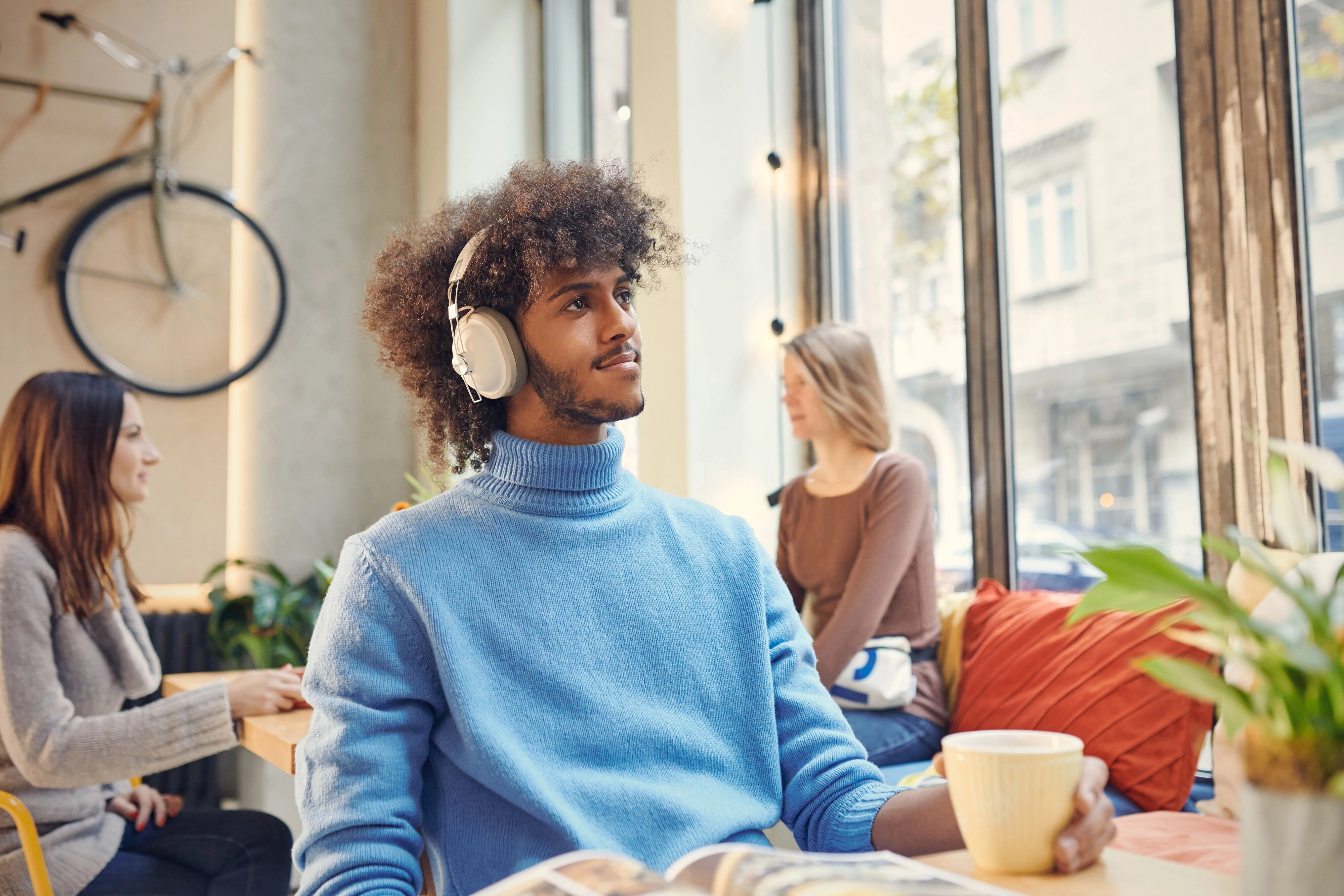 Panasonic RP-HTX90NGCW White simsiz quloqchini xususiyatlar