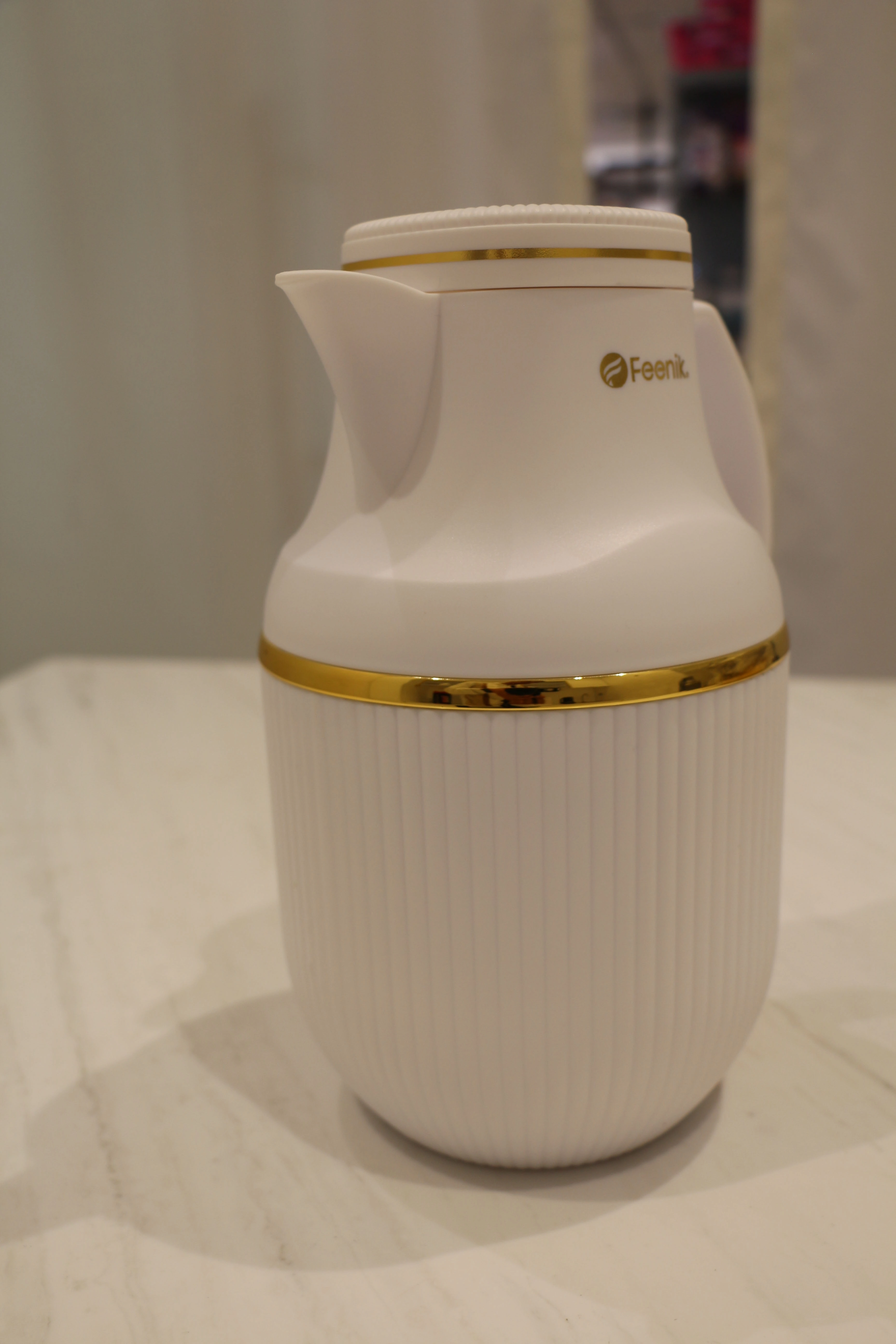 Термочайник Feenik HF-100 1L (White) недорого