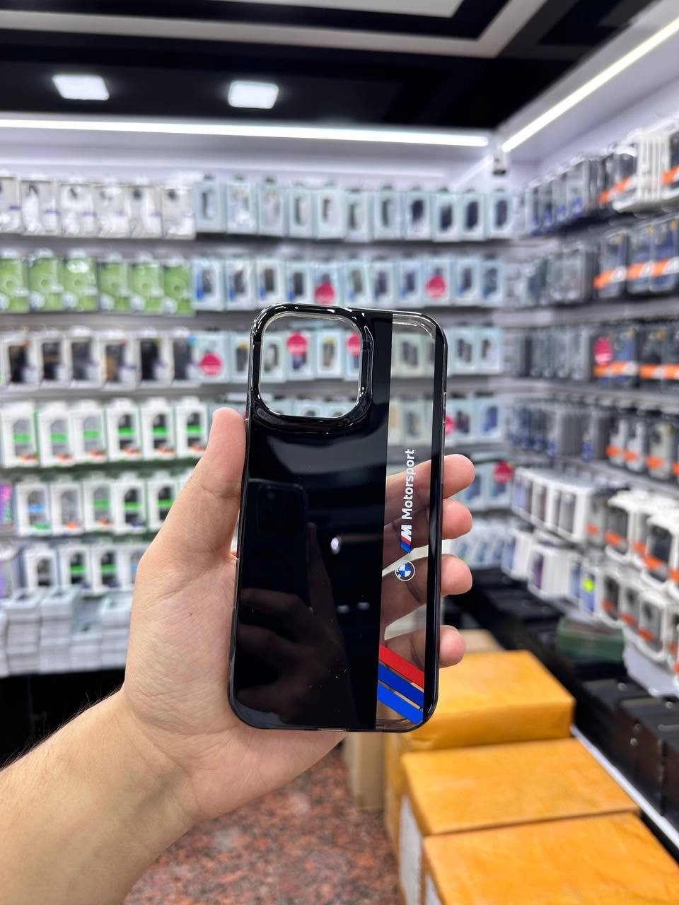 Чехол CG MOBILE BMW для Iphone 16 Pro Max черный рассрочка