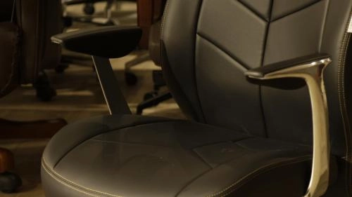 LOTUS kreslosi onlayn