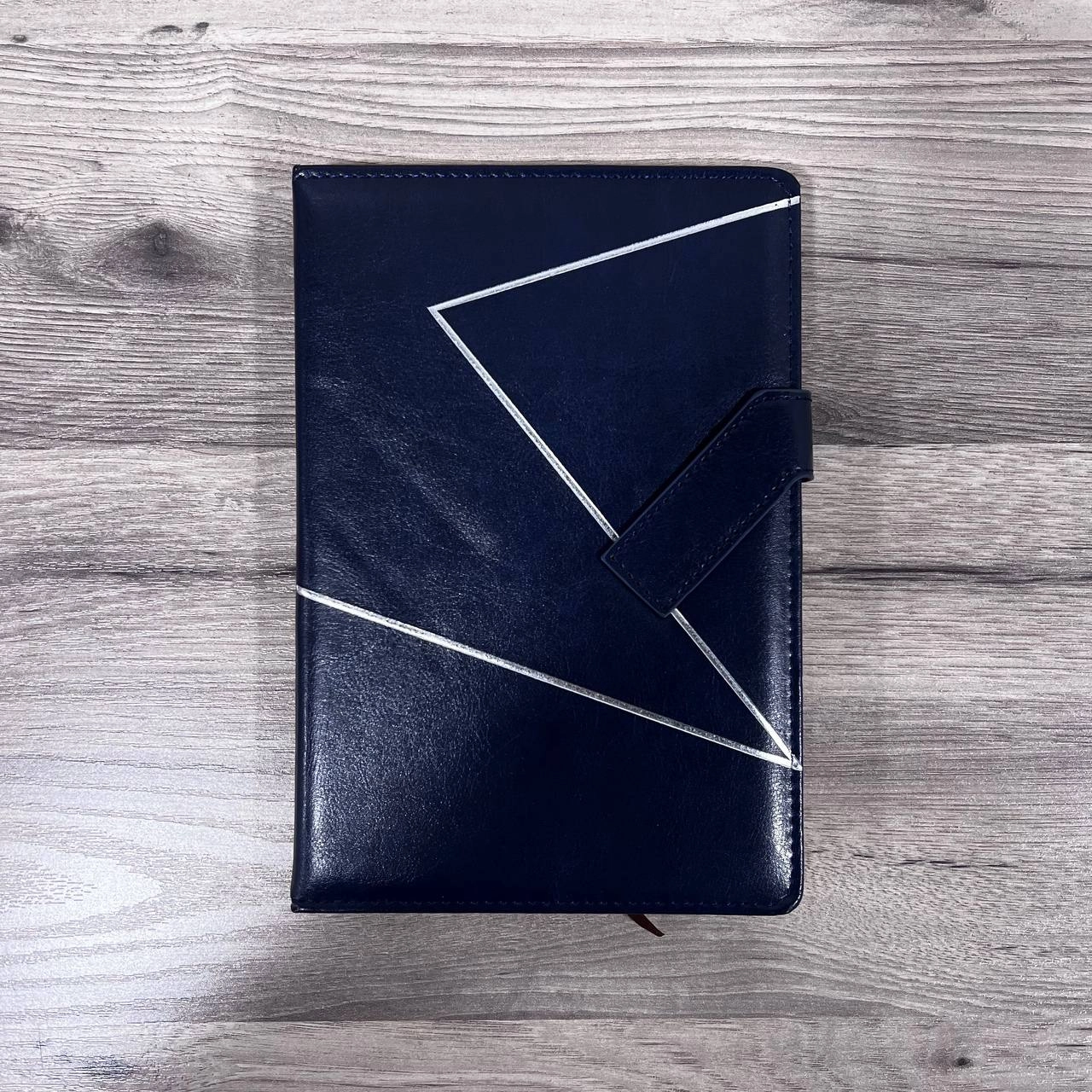 Vremya chteniya YSDG 25-44 ko'k yondaftari (100 pages) sotib olish