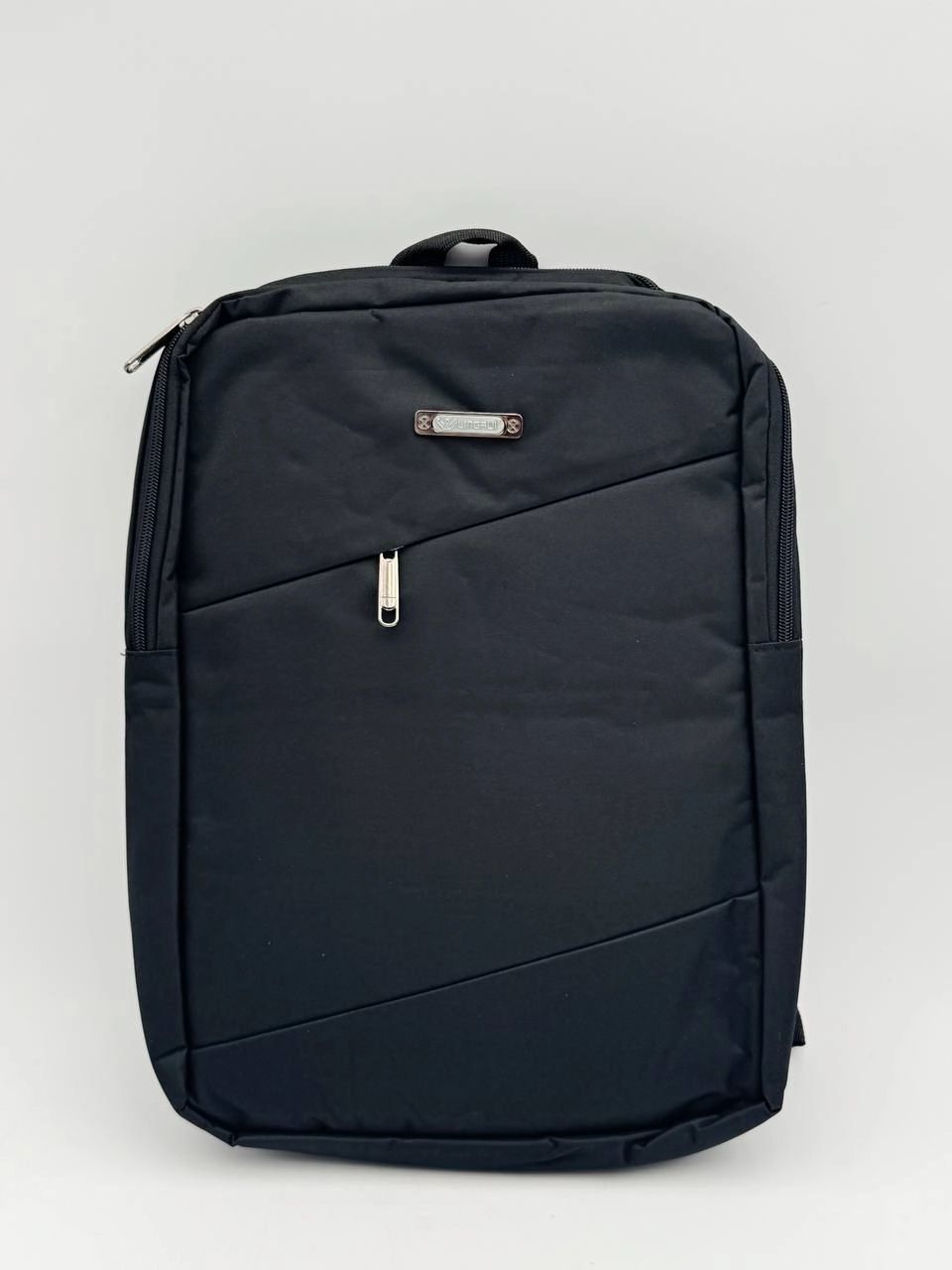 Universal, suv o&lsquo;tkazmaydigan, biznes uslubidagi USB portli ryukzak sotib olish