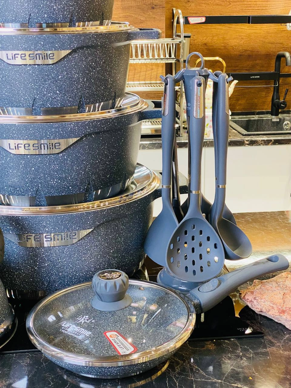 Набор кастрюль и кухонных принадлежностей Life Smile Granit,  FLHM-11-BLUE недорого