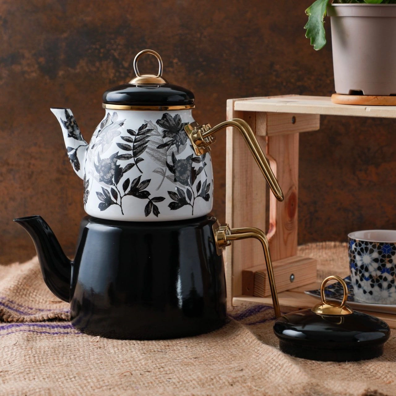 Life Smile Элит Класс Чайник Эмалевый Темный NMLT-1C недорого