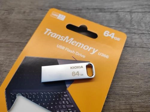 USB-флешка Kioxia U366 USB 3.2 64GB недорого
