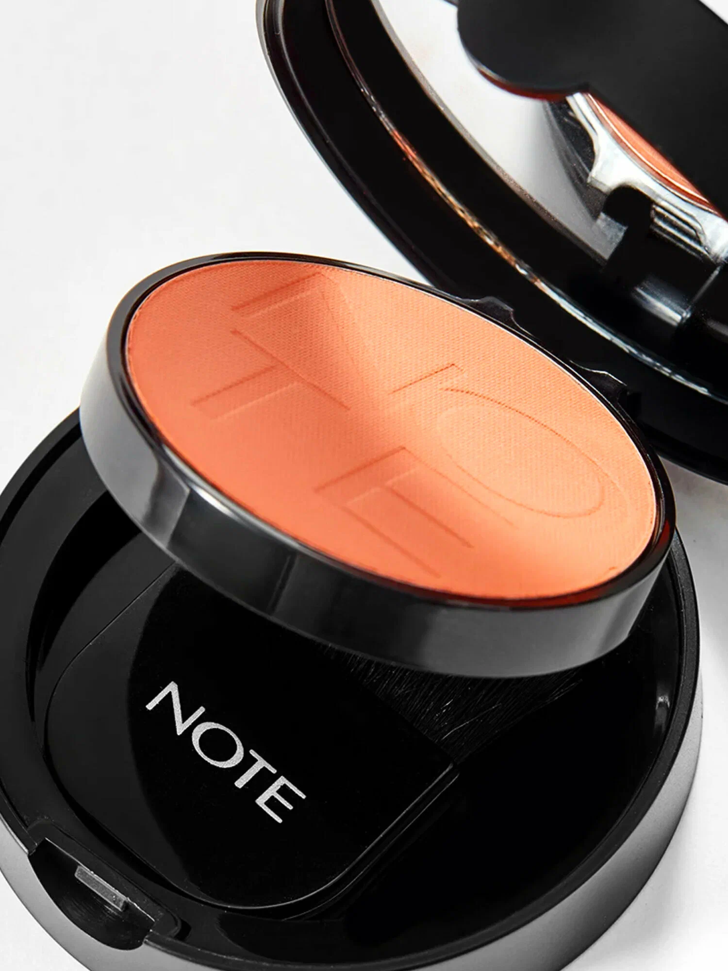 Румяна Note luminous silk compact blusher 04 недорого
