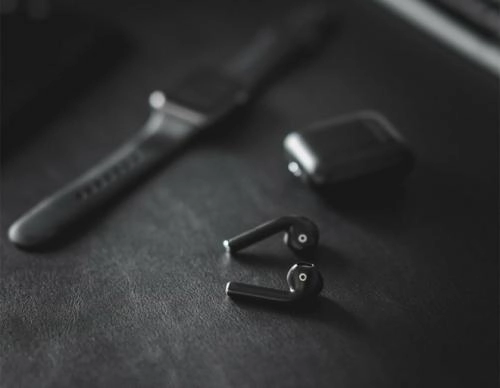 Наушники Apple AirPods 2 (Без беспроводной зарядки чехла) недорого