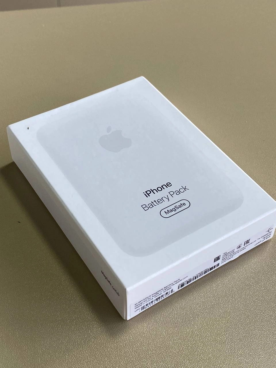 Apple MagSafe Battery Pack tashqi akkumulyatori O'zbekistonda