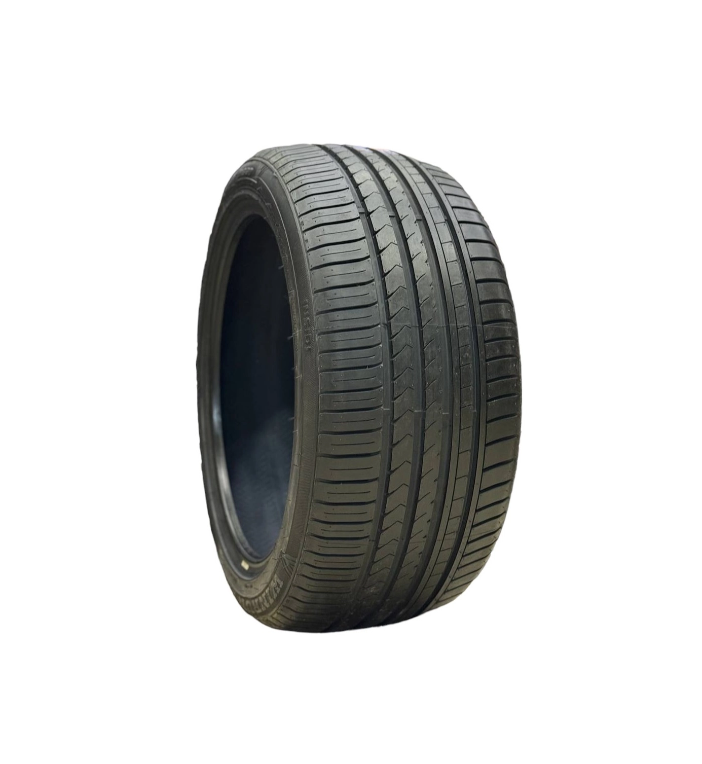 Winrun 255/40/18 R330 shinalari sotib olish