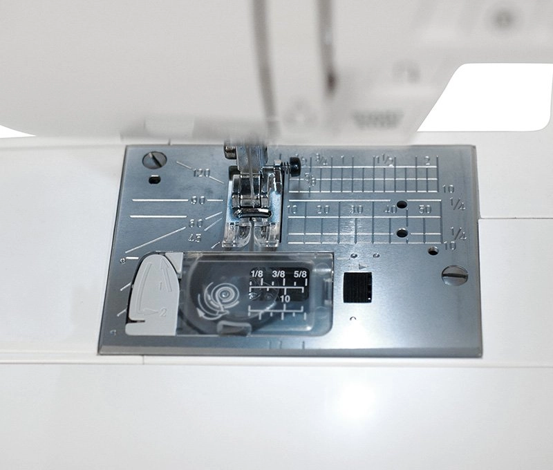 Компьютерная швейная машина Elna eXperience 570 купить