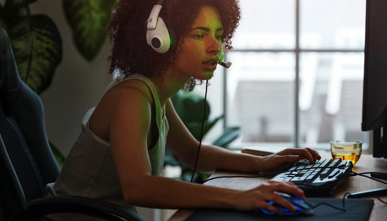 Гарнитура Sennheiser EPOS H3 Ghost White sotib olish