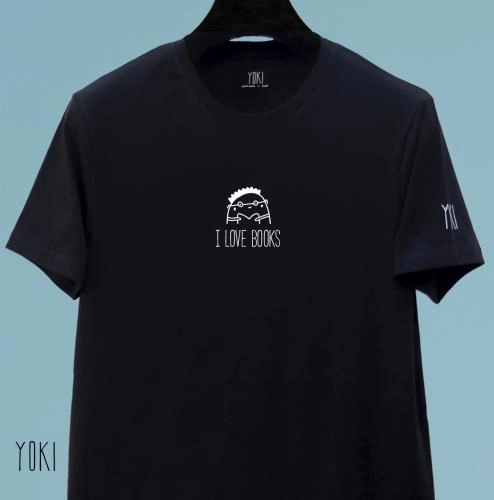 YOKI "I love books" Black futbolkasi sotib olish