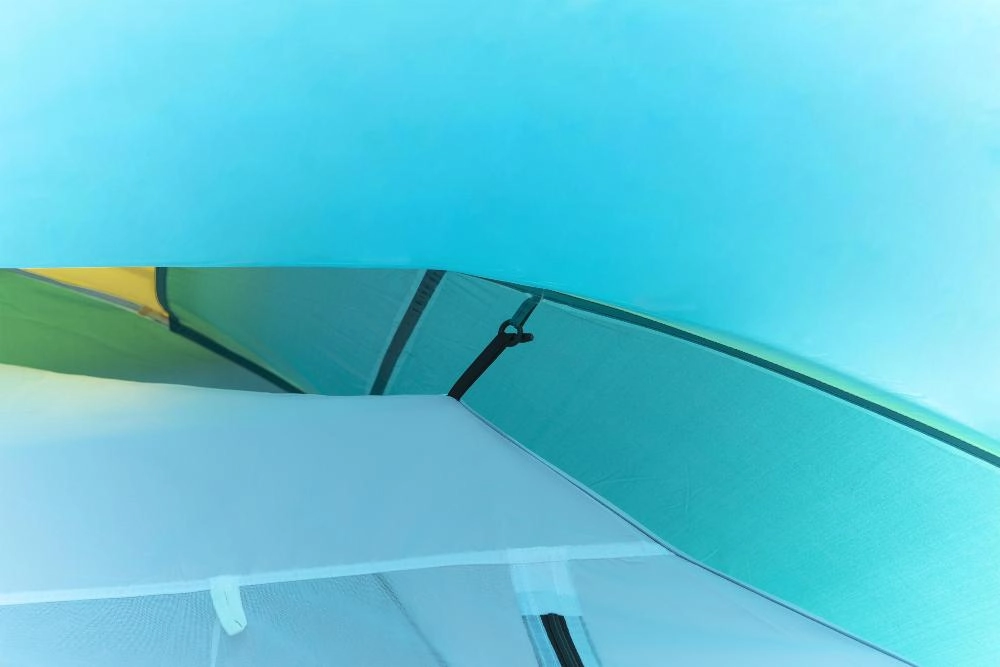 Палатка 3-местная Bestway 68090 онлайн