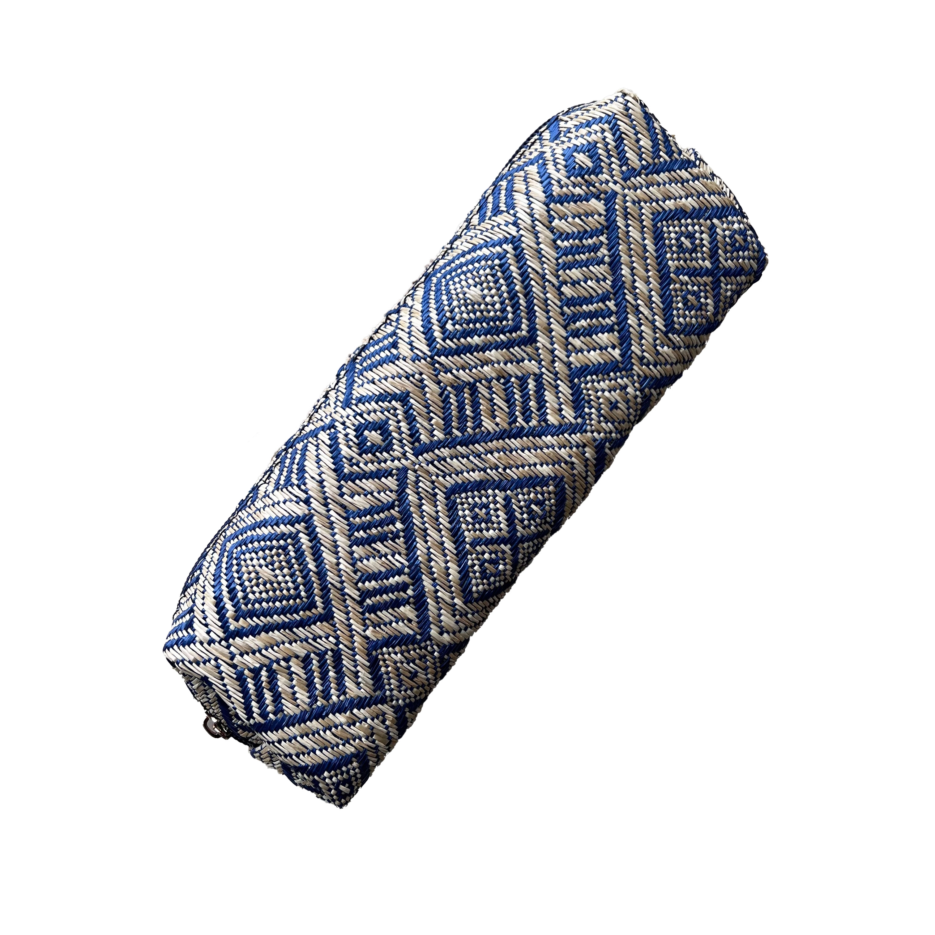 Ruchka va qalamlar uchun qalamdon (ko'k) O'zbekistonda