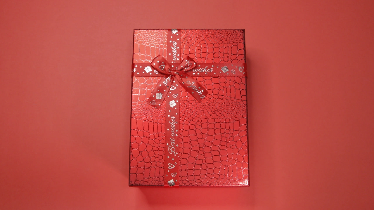 Совға учун тўплам. Ажойиб нарх ва етказиб бериш бепул. (289.000, Совғабоп қути) цена