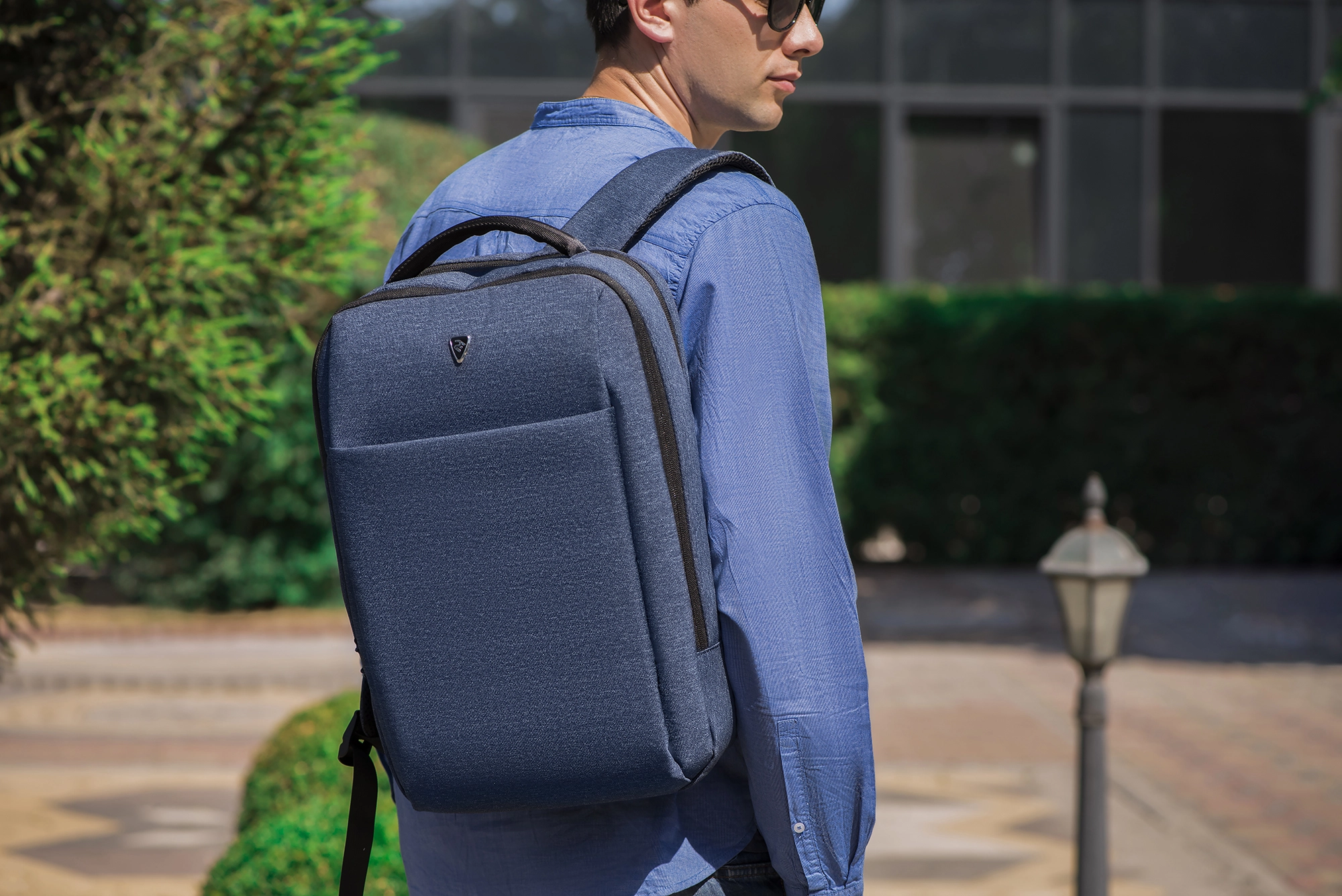 2E Melange 16" 2E-BPN9166NV moviy Noutbuk ryukzaki yetkazib berish