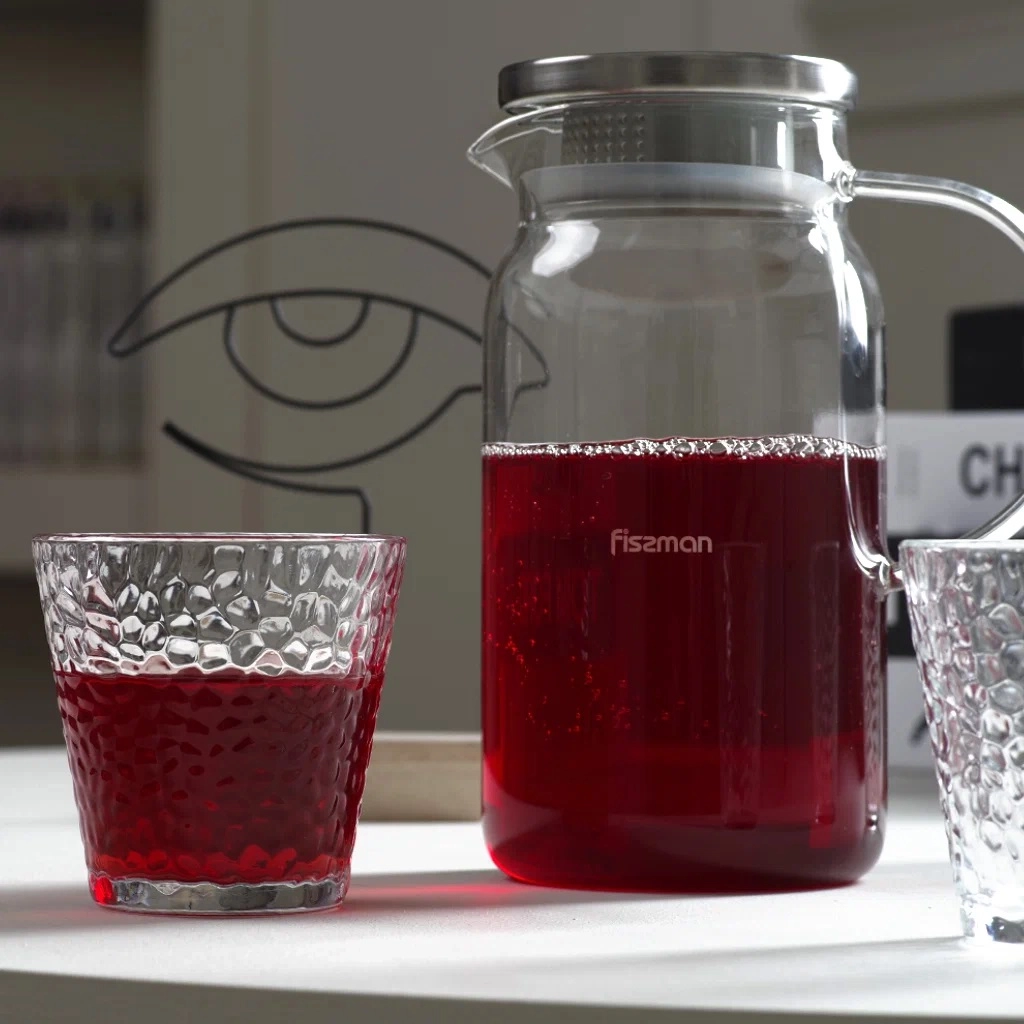 Fissman 4 kishi uchun 5 ta buyumdan iborat ichimlik uchun to‘plami, shisha bo'lib to'lash