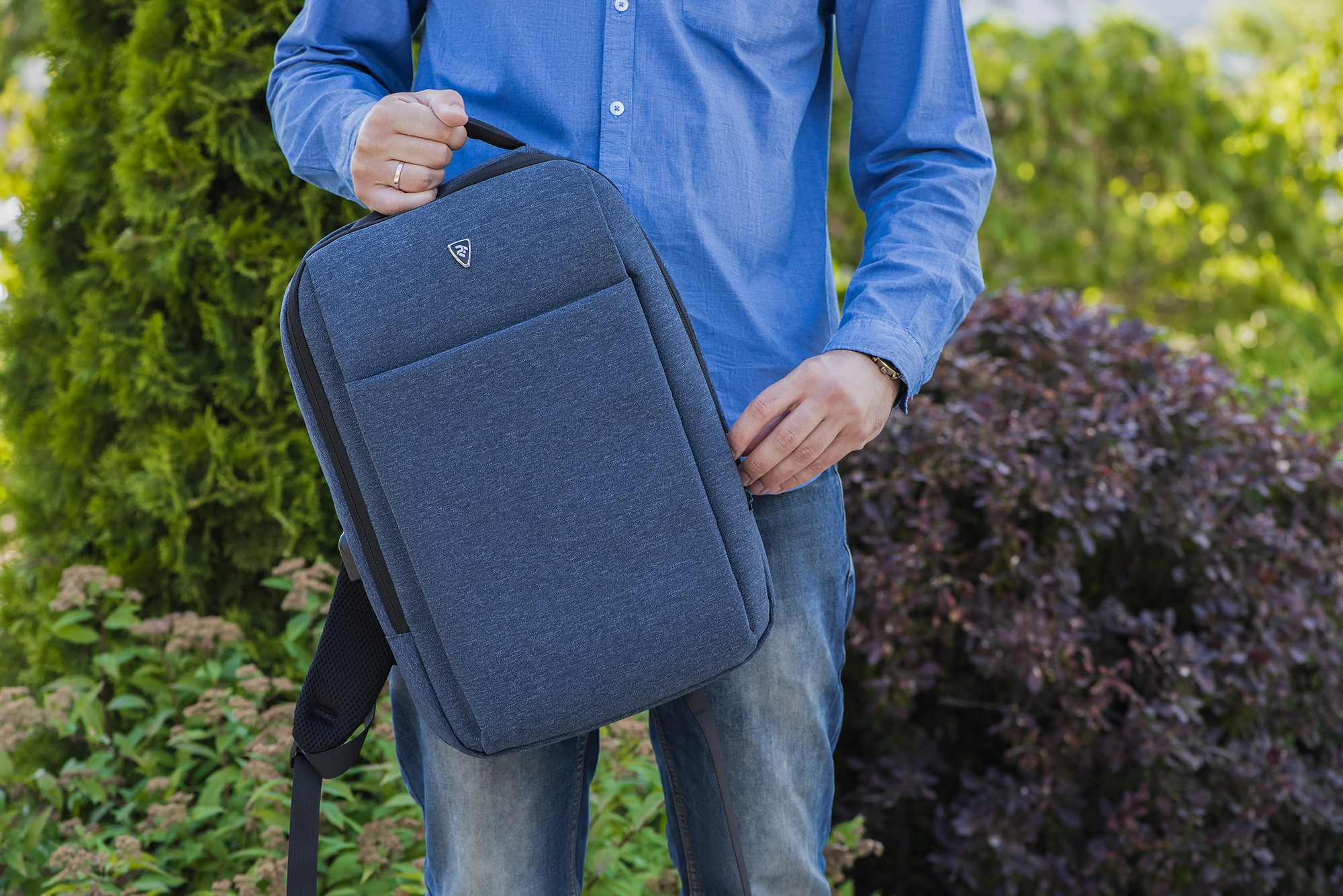 2E Melange 16" 2E-BPN9166NV moviy Noutbuk ryukzaki xususiyatlar