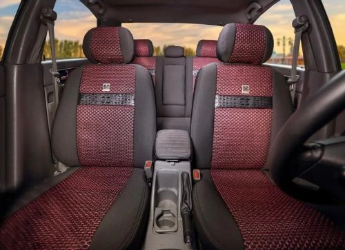 Tracker uchun Cardinar avtog‘ilofi. Magnato Nova, To‘q qizil O'zbekistonda