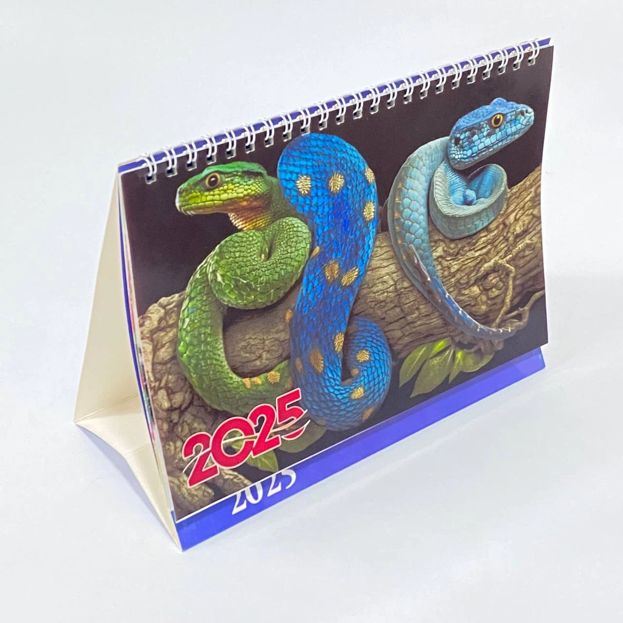 Stol uchun kalendar Ilon yili 2025 sotib olish