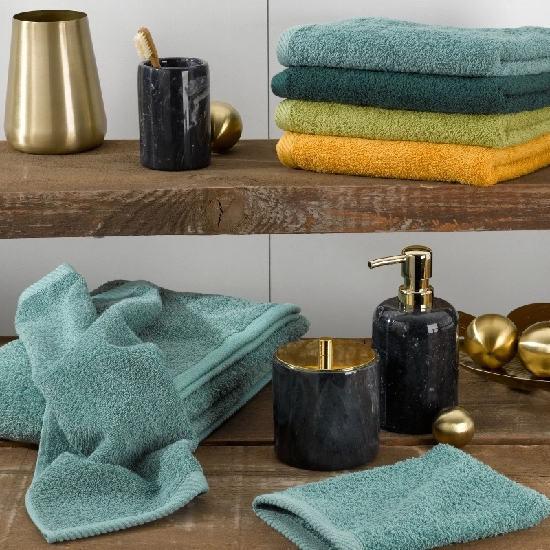 Kela Liron Black 20011 tish cho'tkalar uchun stakan O'zbekistonda