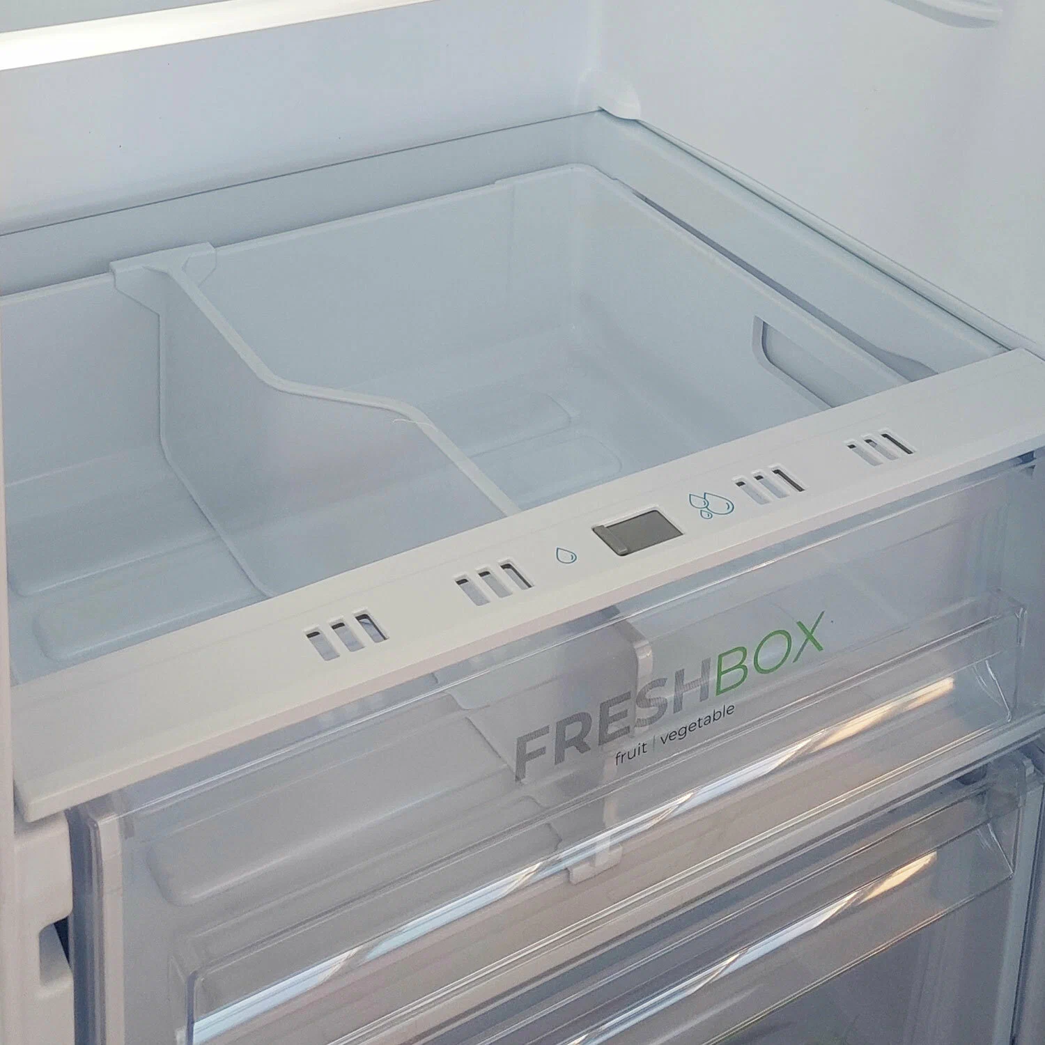 Muzlatgich Biryusa 6135 onlayn