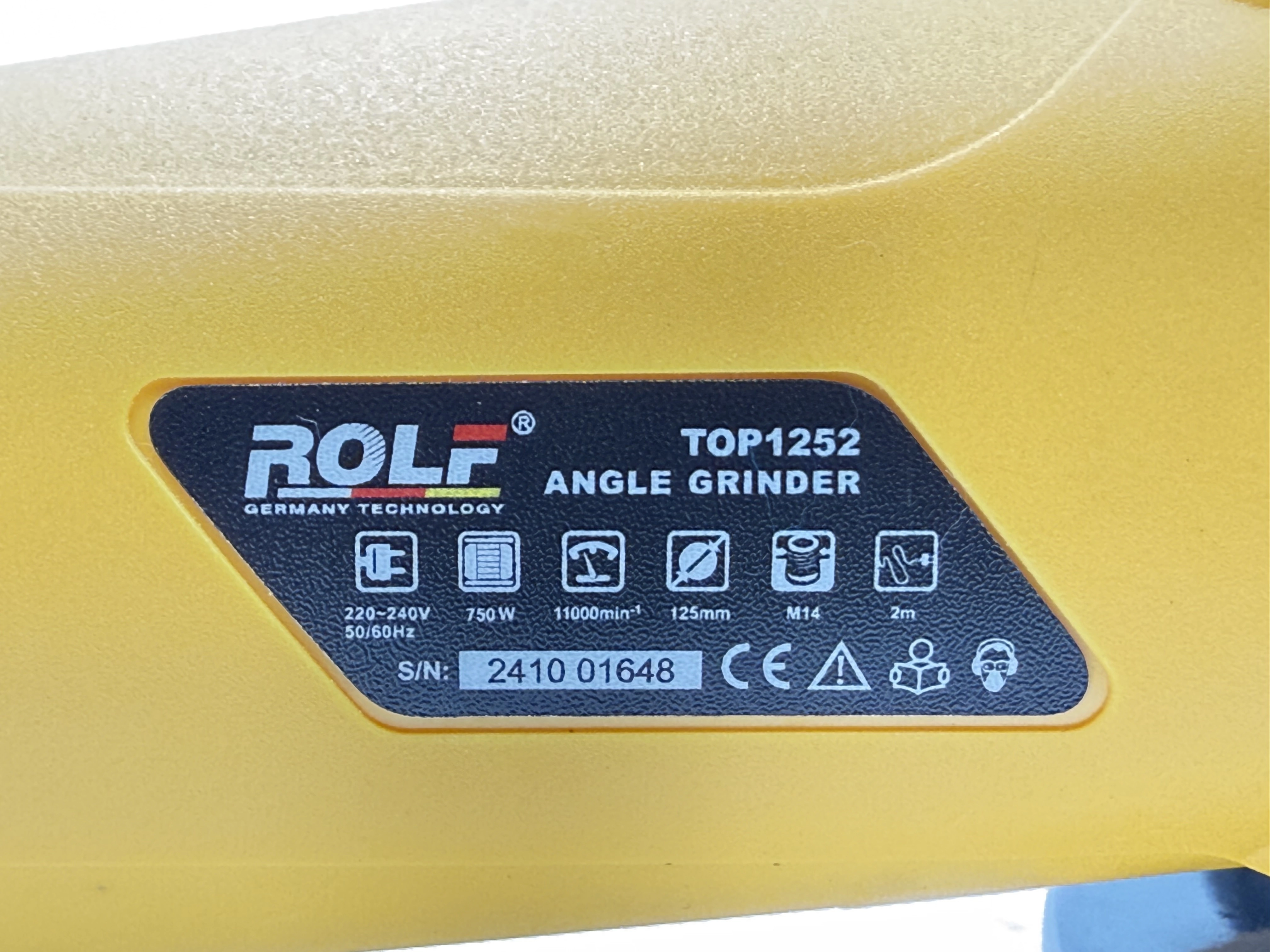 Угловая шлифовальная машина Rolf TOP-1252 (3-TOP1252) онлайн
