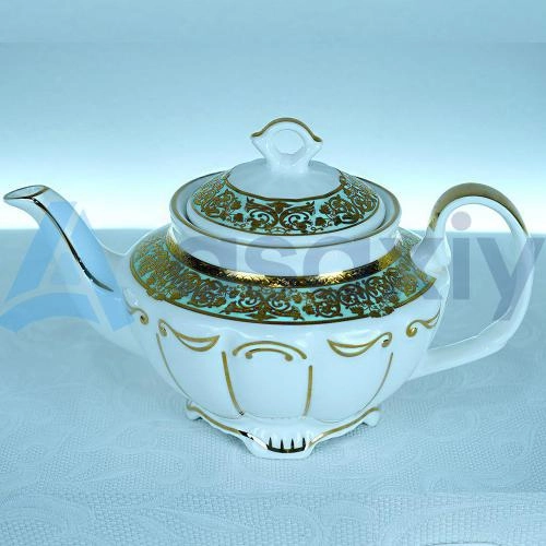 "Izumrud" – 12 kishilik Karosa chinni servizi arzon