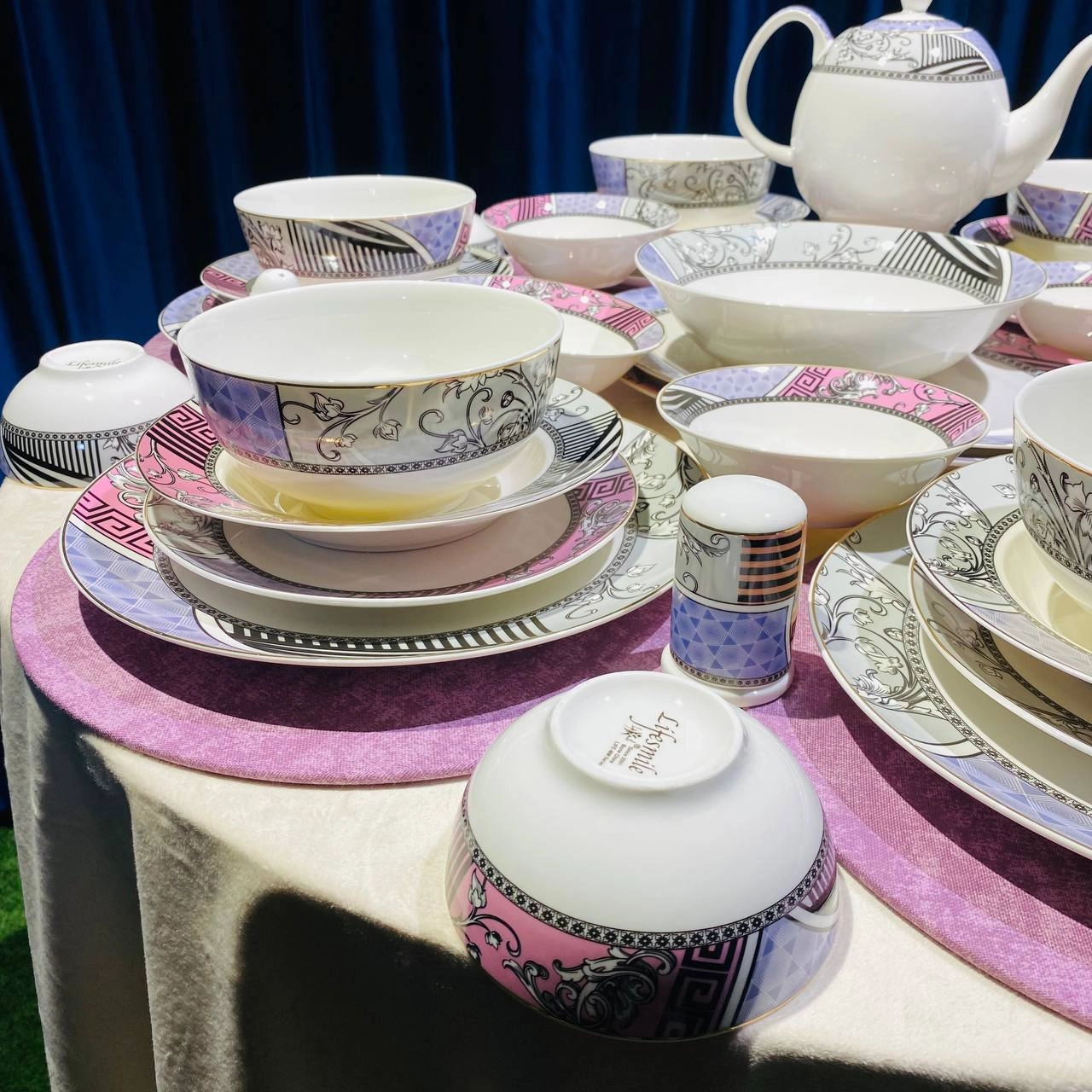 Столовый сервиз Lifesmile LIFE-MM-3 (44 пред.) рассрочка