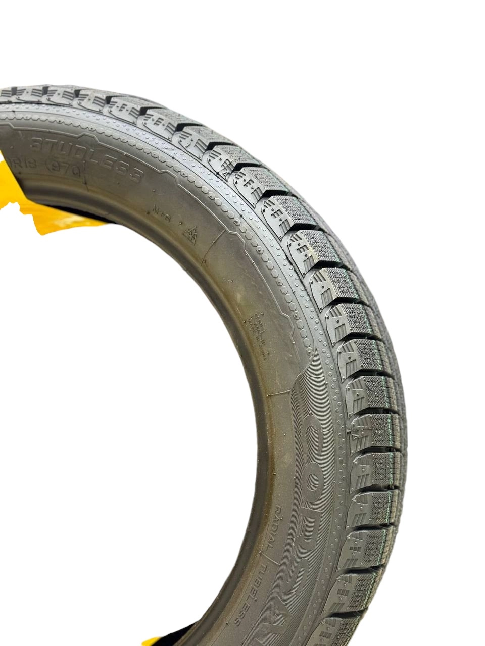 Nankang 235/50/18 ESSN-1 (winter) shinalari O'zbekistonda