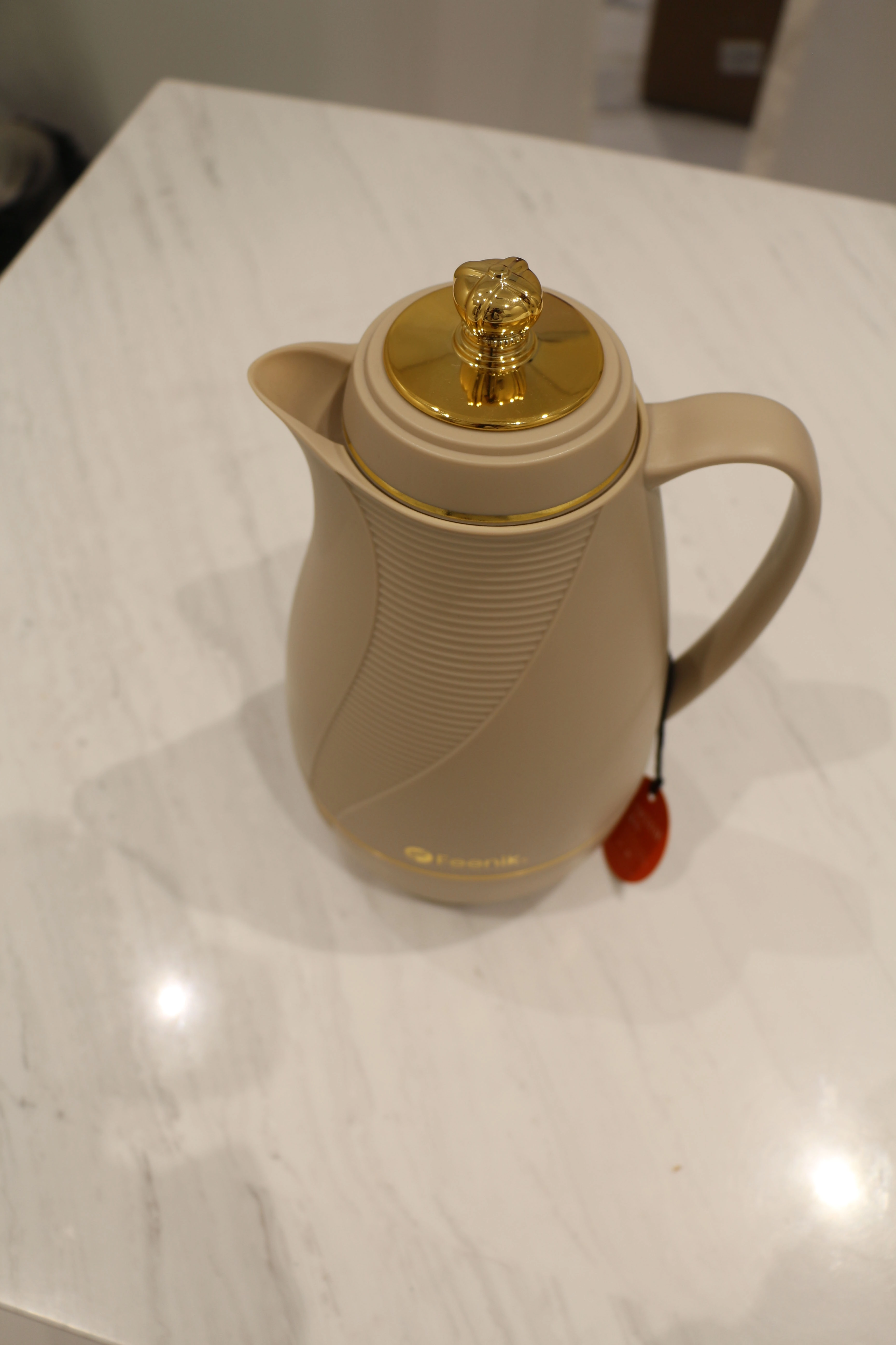 Термочайник Feenik DX-100 1L (молочный) цена