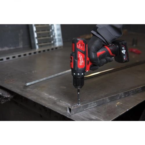Аккумуляторная дрель-шуруповерт MILWAUKEE M12 BDD-0 (4933441930) доставка
