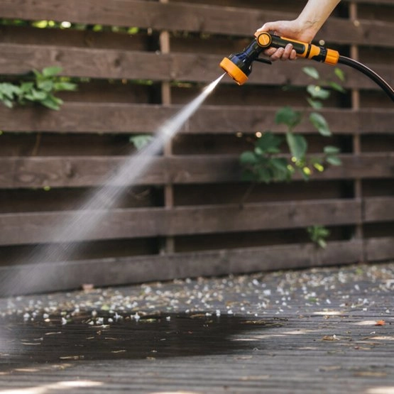 FISKARS 1020446 4 ta funksiyali Sug'orish uchun purkagich yetkazib berish