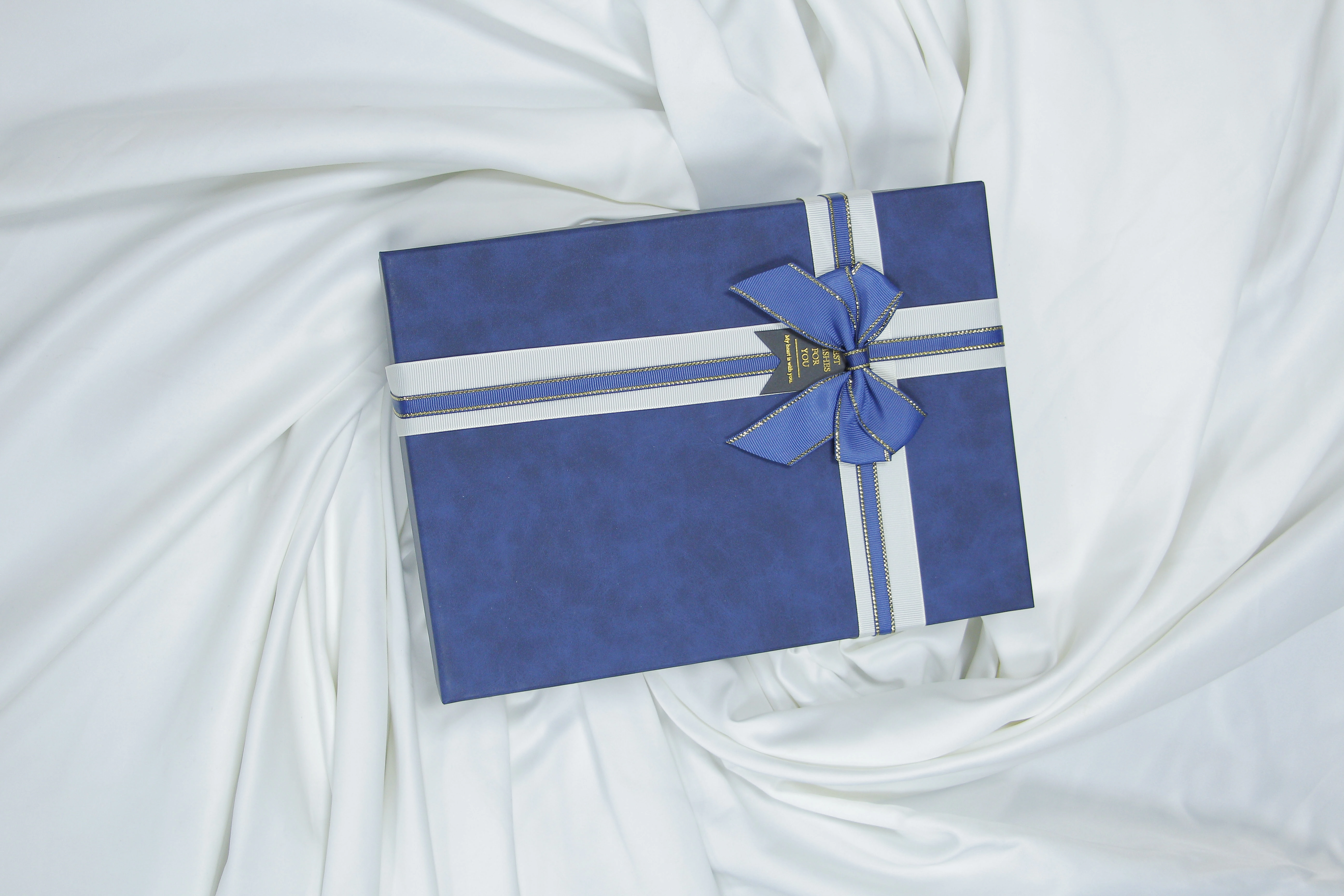 Совға учун тўплам. Ажойиб нарх ва етказиб бериш бепул. (289.000, Хушбўй шам, Совғабоп қути) купить