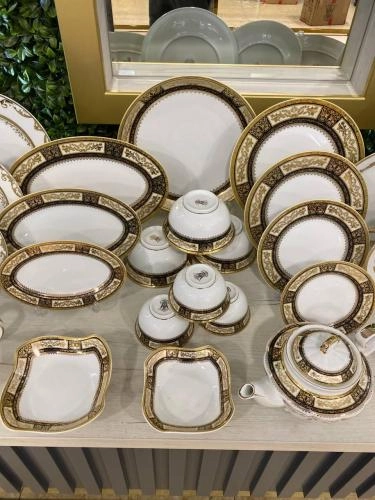 "Queen" WHITE (12 kishilik) terma servizi arzon