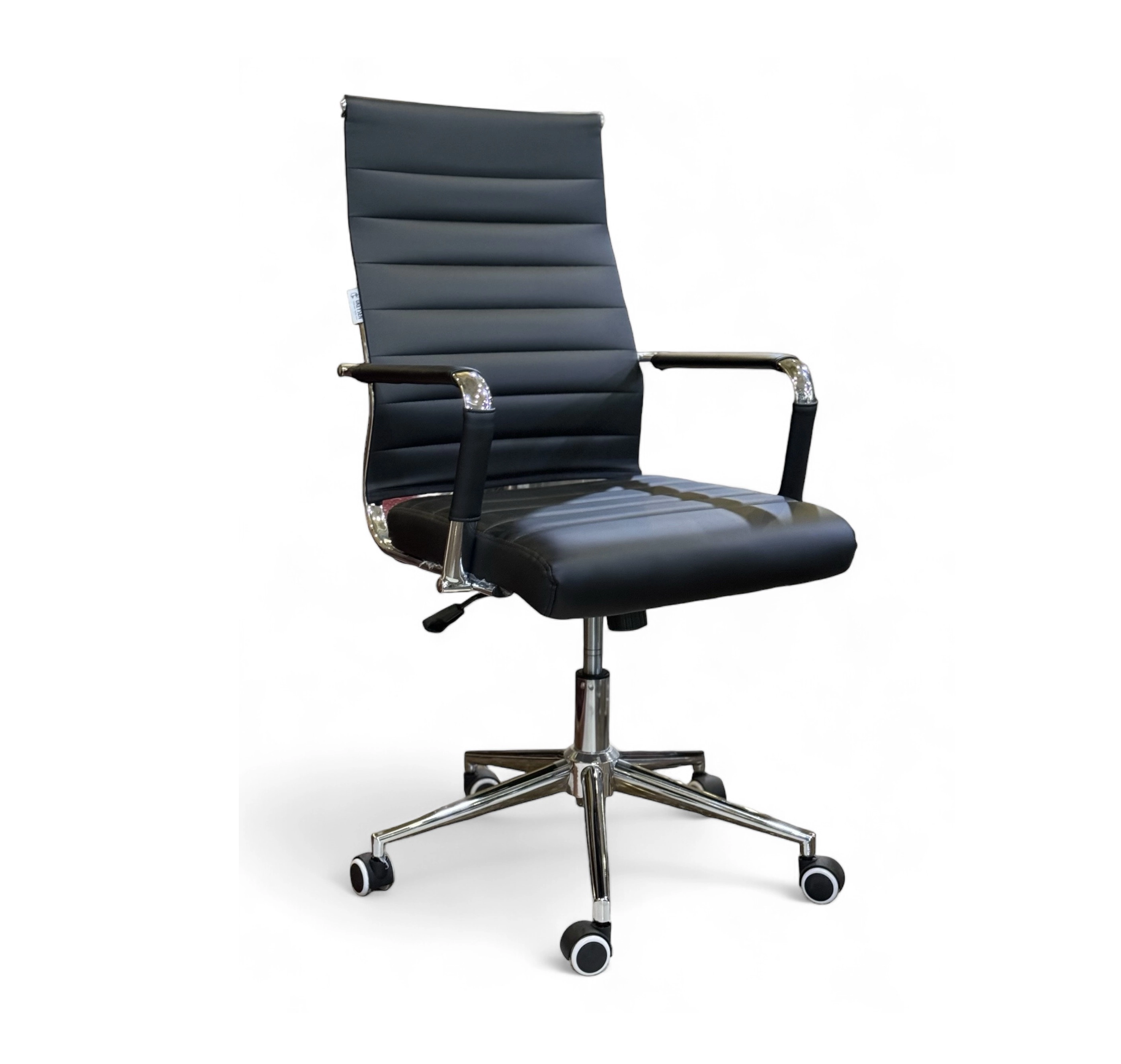 Кресло офисное 554C черное sotib olish