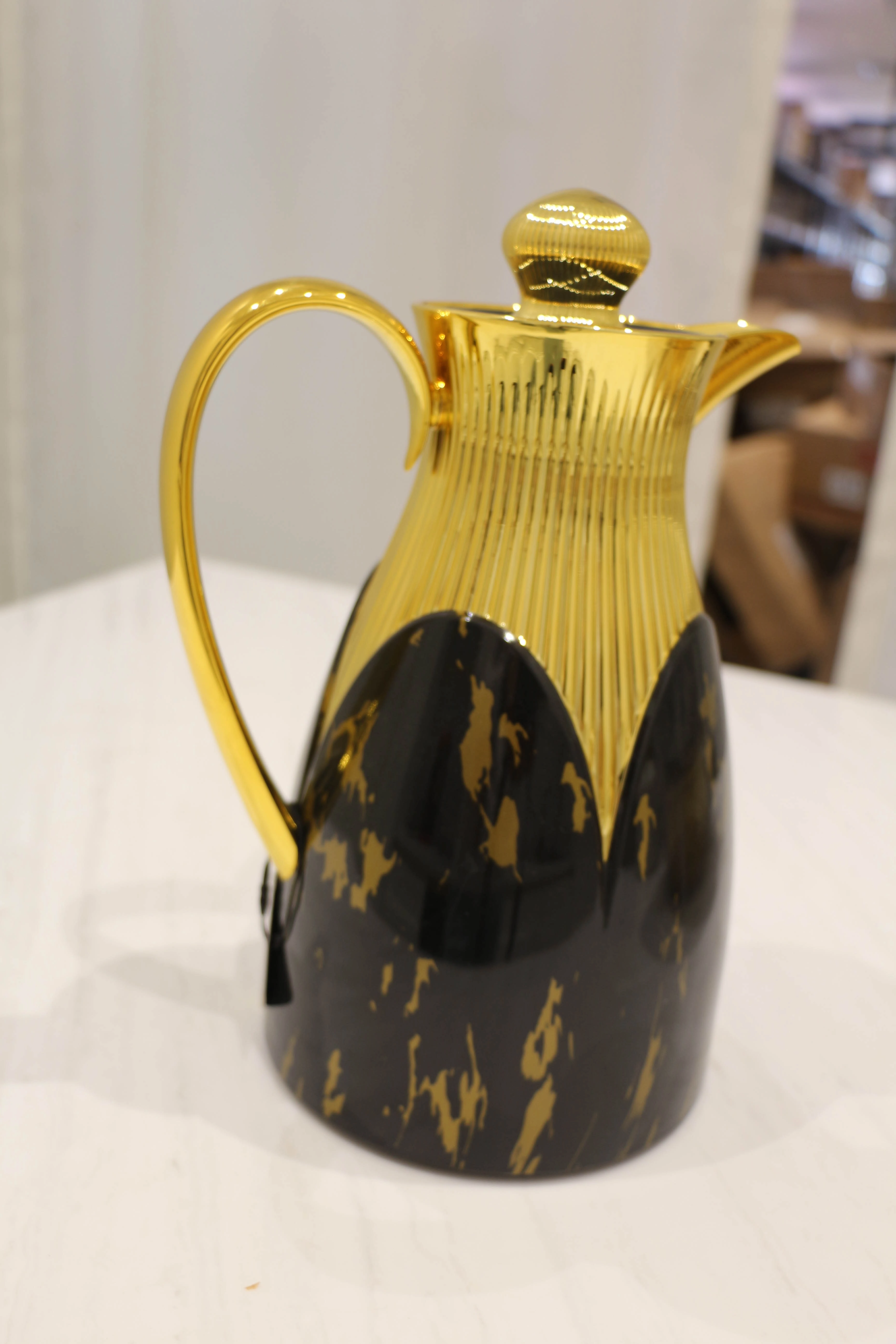 Feenik JN-2110 1L termo-choynagi (Black) O'zbekistonda