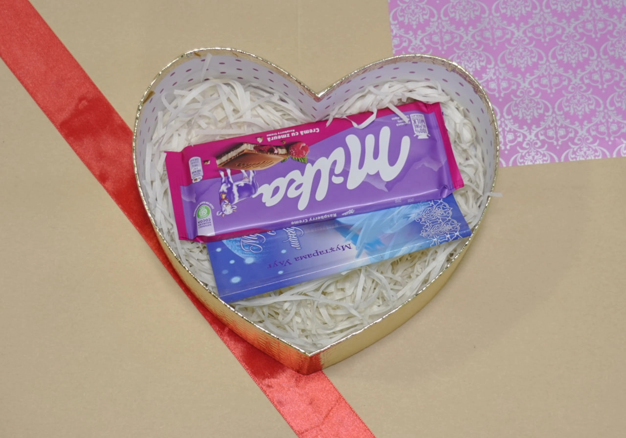 Совға учун тўплам. Ажойиб нарх ва етказиб бериш бепул. (139.000, Ажойиб шоколад, Совғабоп қути) онлайн