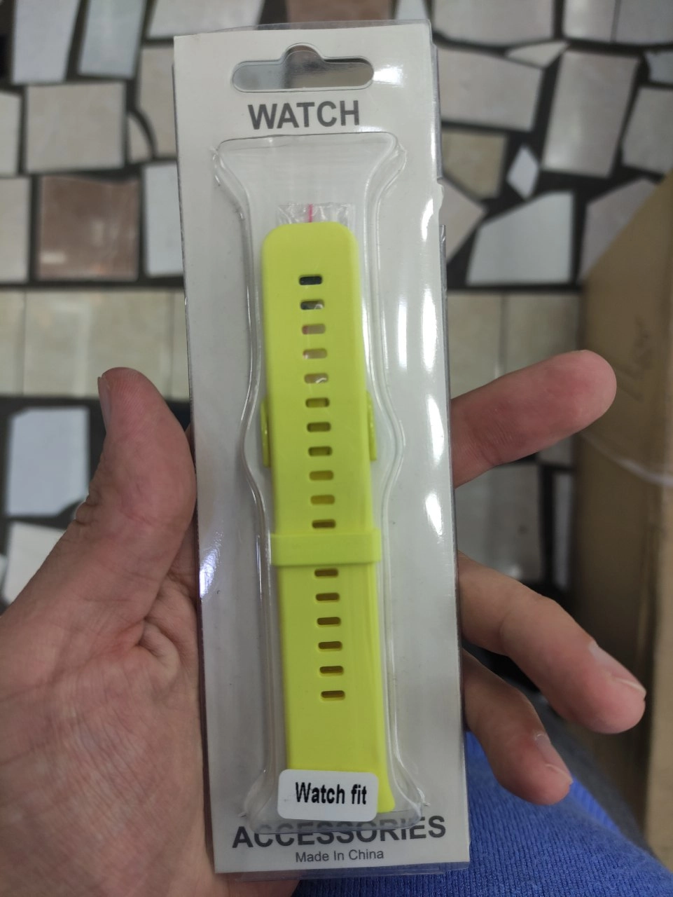 HUAWEI Watch Fit va Watch Fit New uchun silikon tasmachasi (Black, Yellow, White, Pink) tez yetkazib berish